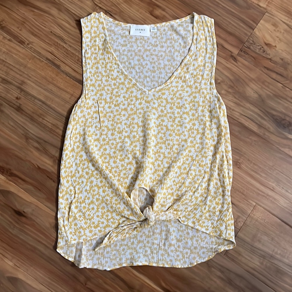 Everly Yellow Tank Top With Flower Pattern, Women’s Size XS